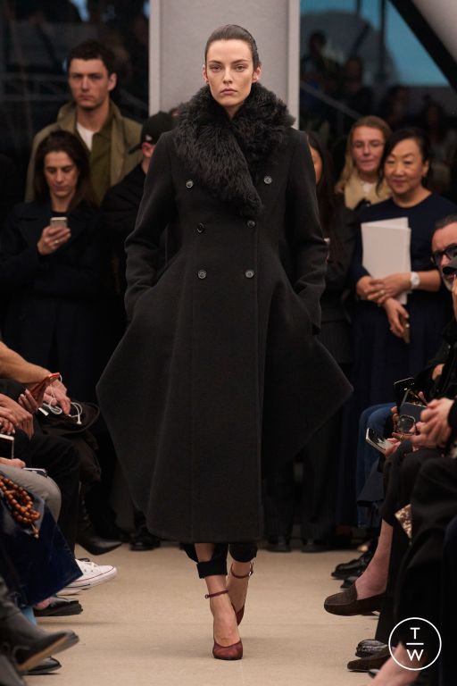 FW26 Alaïa Look 33
