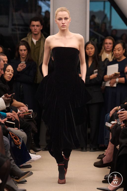 FW26 Alaïa Look 46