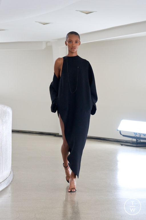 Spring-Summer 2025 Alaïa Look 22