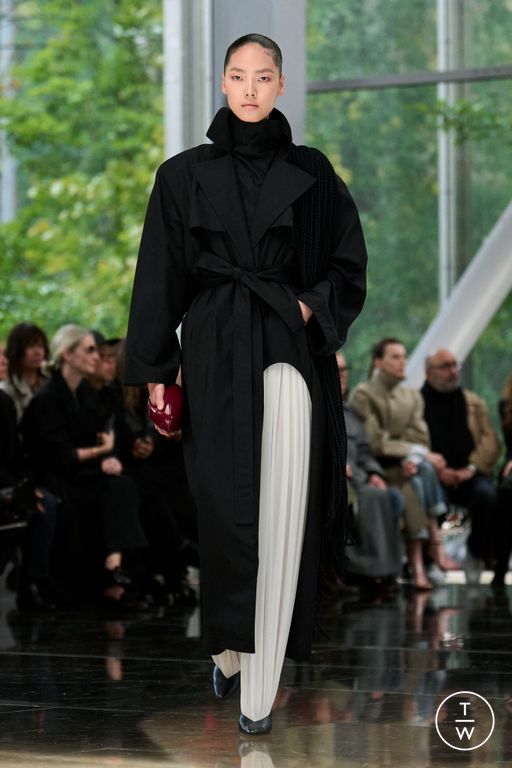 SS26 Alaïa Look 18