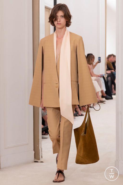 SS26 Alberta Ferretti Look 35