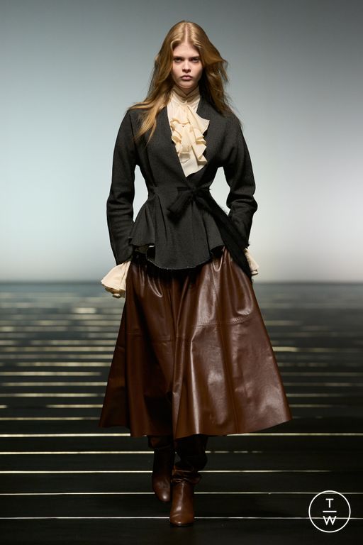 FW26 Alberta Ferretti Look 1
