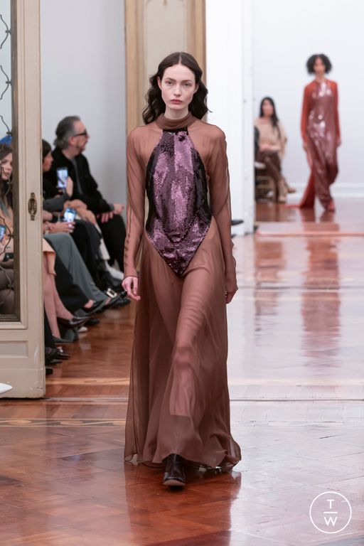 FW25 Alberta Ferretti Look 41