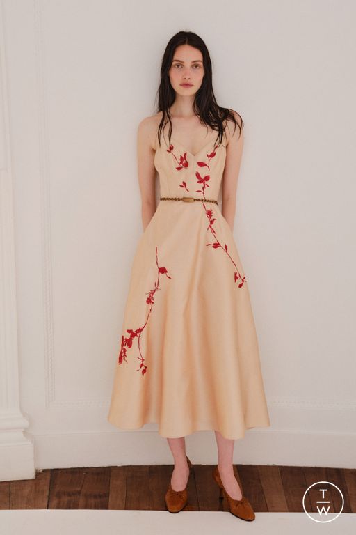 RS 26 Alberta Ferretti Look 8