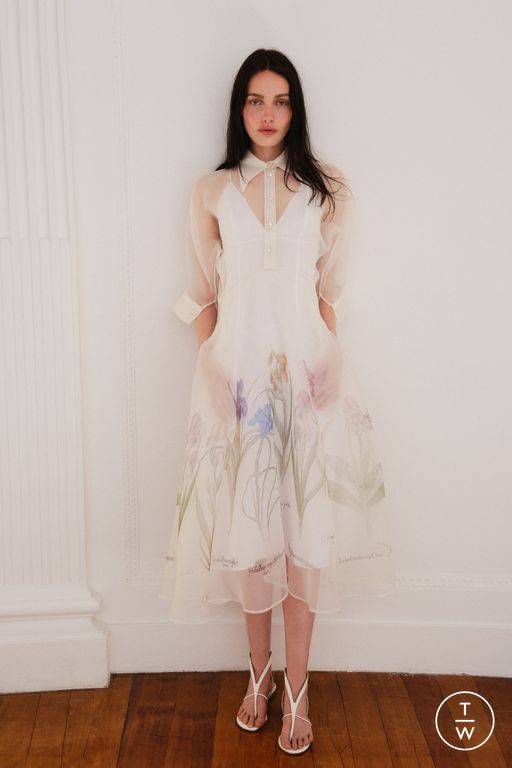 RS 26 Alberta Ferretti Look 23