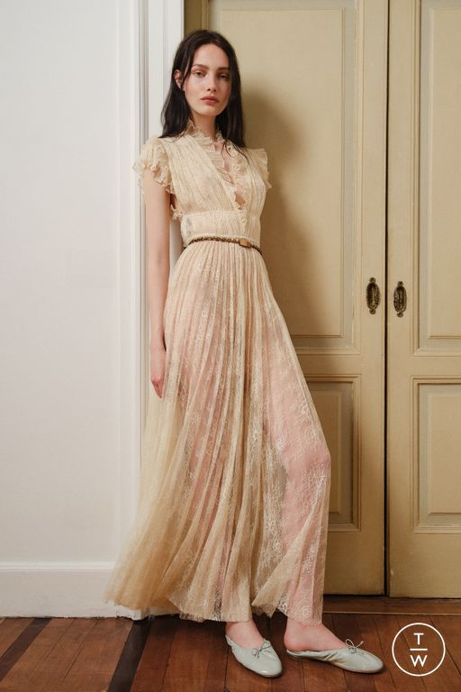 RS 26 Alberta Ferretti Look 25