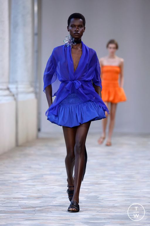 Spring-Summer 2025 Alberta Ferretti Look 8