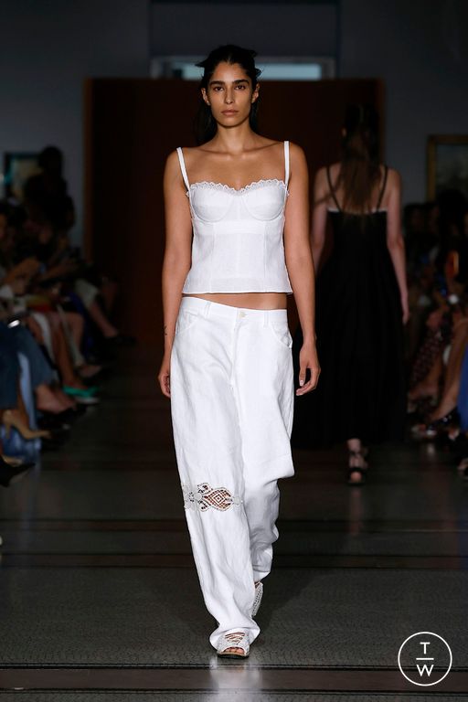 Spring-Summer 2025 Alejandra Alonso Rojas Look 4