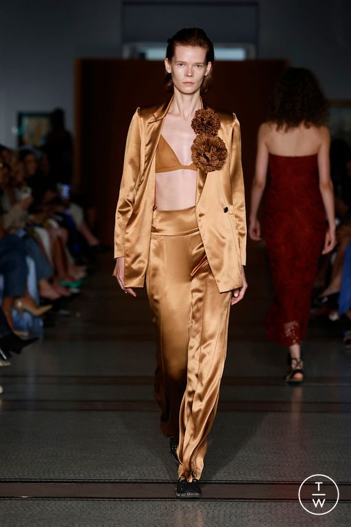 Spring-Summer 2025 Alejandra Alonso Rojas Look 15