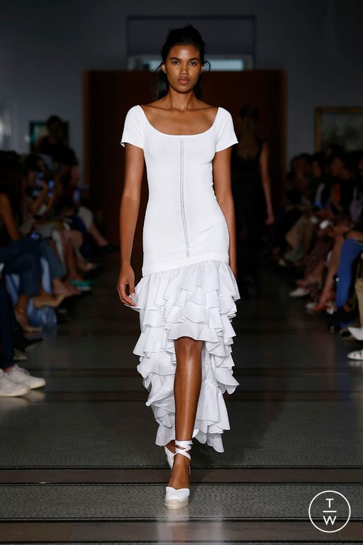 Spring-Summer 2025 Alejandra Alonso Rojas Look 19