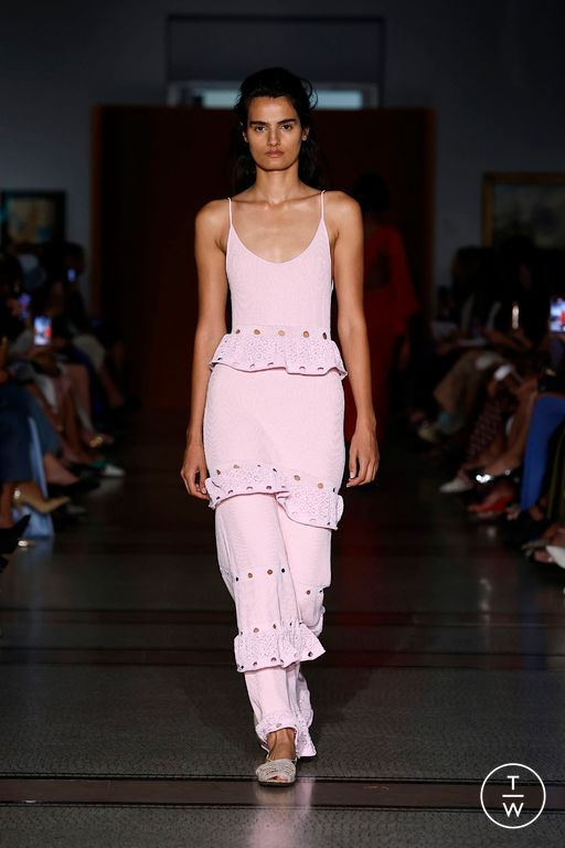 SS25 Alejandra Alonso Rojas Look 32