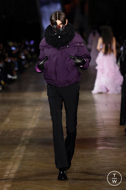 FW25 McQueen Look 24