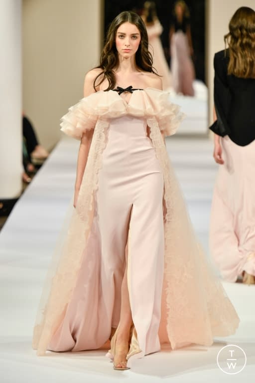 F/W 18 Alexis Mabille Look 20