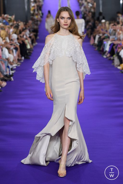 FW22 Alexis Mabille Look 13