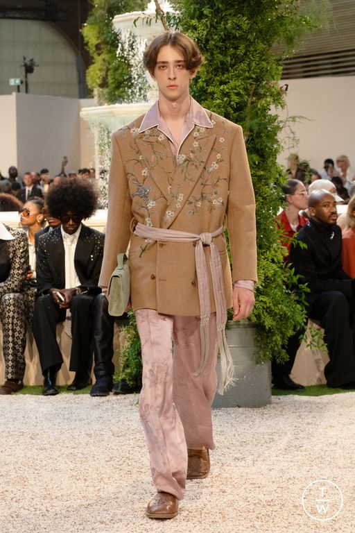 SS 26 Amiri Look 40