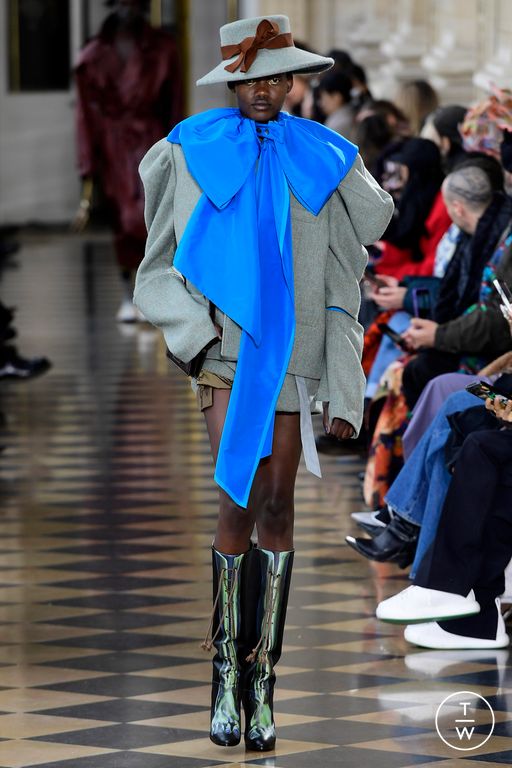 Fall/Winter 2023 Andreas Kronthaler for Vivienne Westwood Look 49