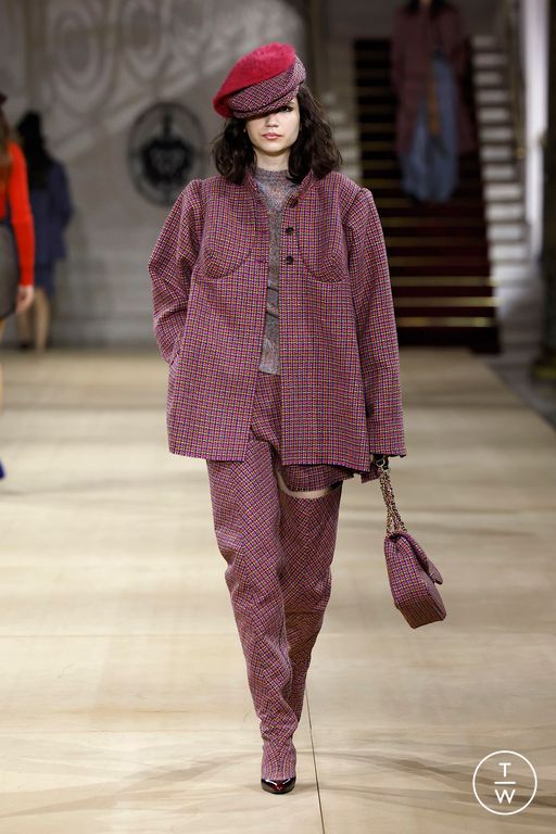 FW25 Andreas Kronthaler for Vivienne Westwood Look 4
