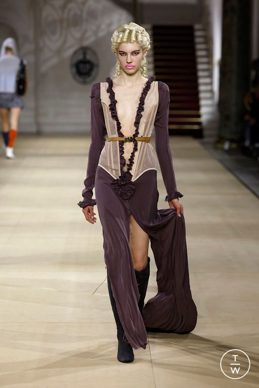 FW25 Andreas Kronthaler for Vivienne Westwood Look 54