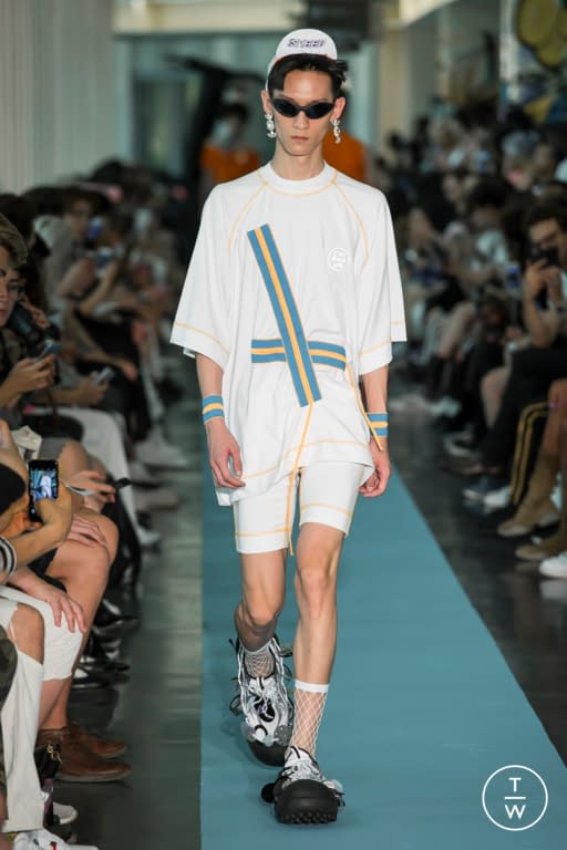 S/S 18 Angus Chiang Look 6