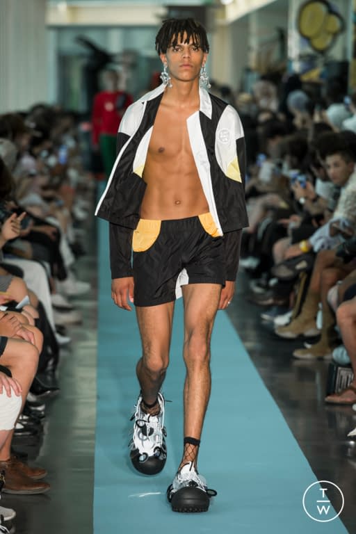 S/S 18 Angus Chiang Look 11