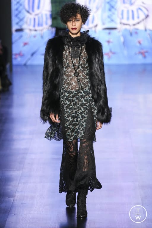 F/W 17 Anna Sui Look 20