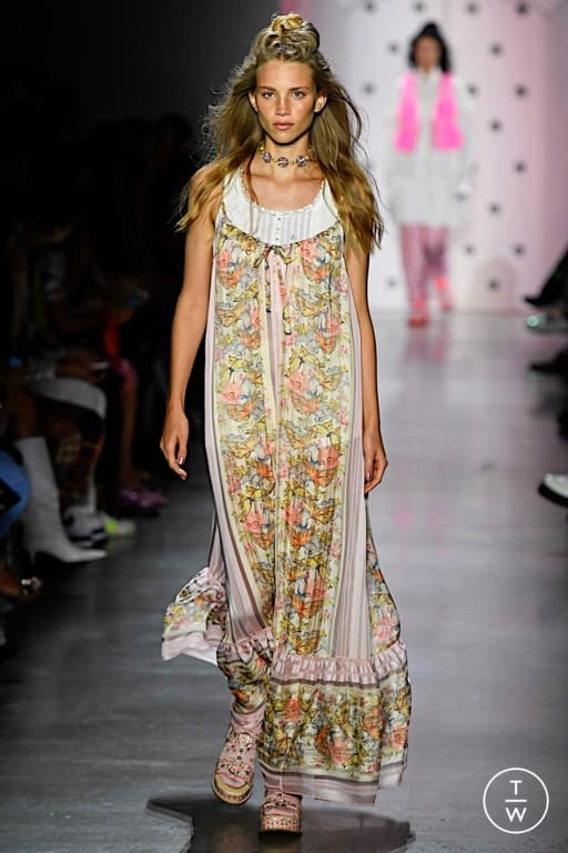 SS20 Anna Sui Look 33