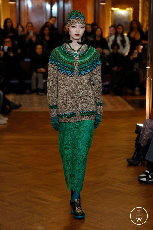 FW25 Anna Sui Look 11