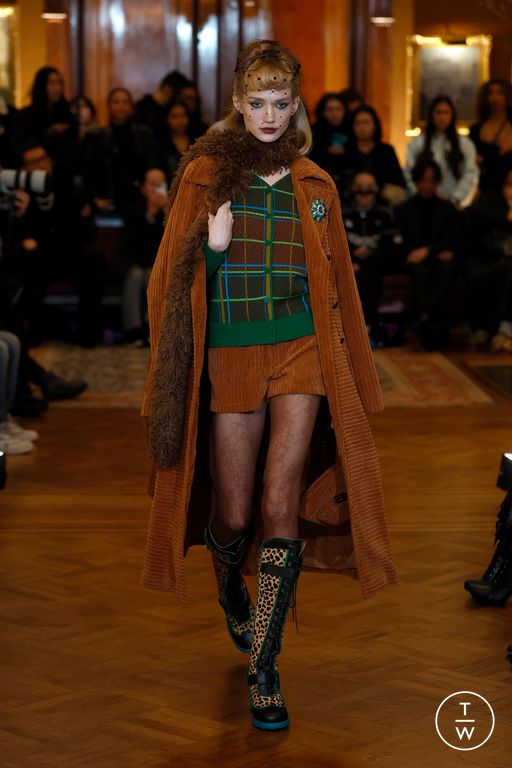 FW25 Anna Sui Look 12