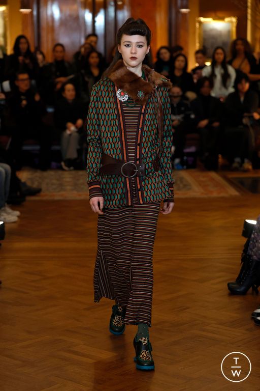 FW25 Anna Sui Look 15