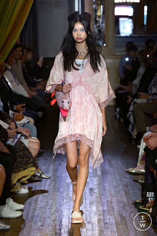 SS26 Anna Sui Look 27
