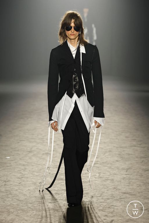 FW25 Ann Demeulemeester Look 6