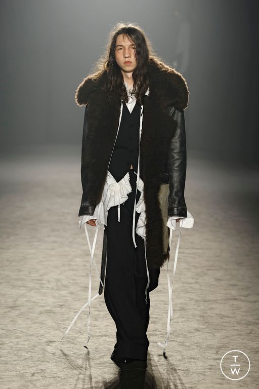 FW25 Ann Demeulemeester Look 16