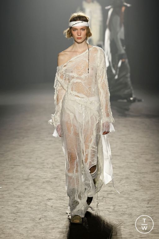 FW25 Ann Demeulemeester Look 20