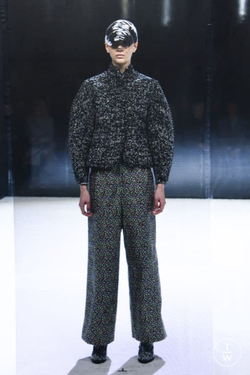 F/W 16 Anrealage Look 14