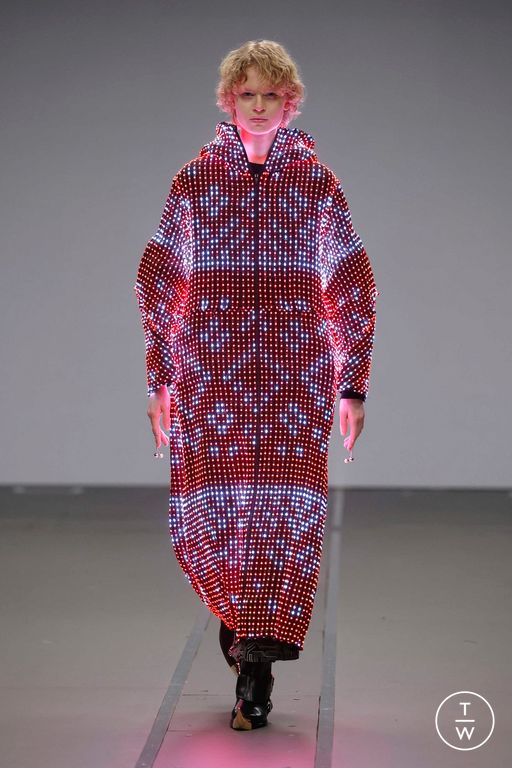 FW26 Anrealage Look 24