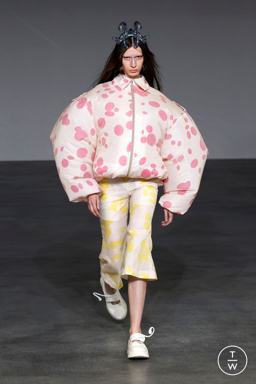 SS25 Anrealage Look 4