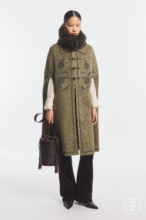 FW26 Antik Batik Look 1