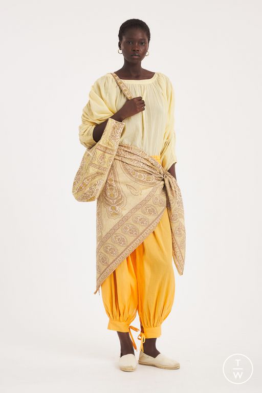 SS26 Antik Batik Look 17