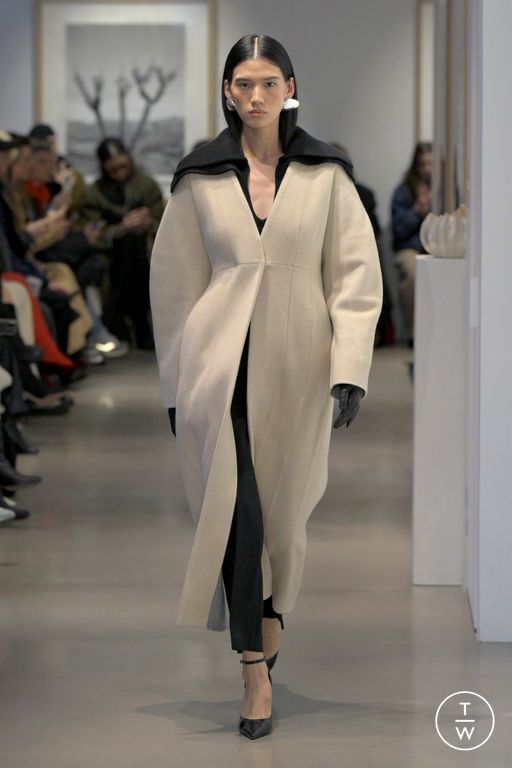 FW25 Ashlyn Look 10