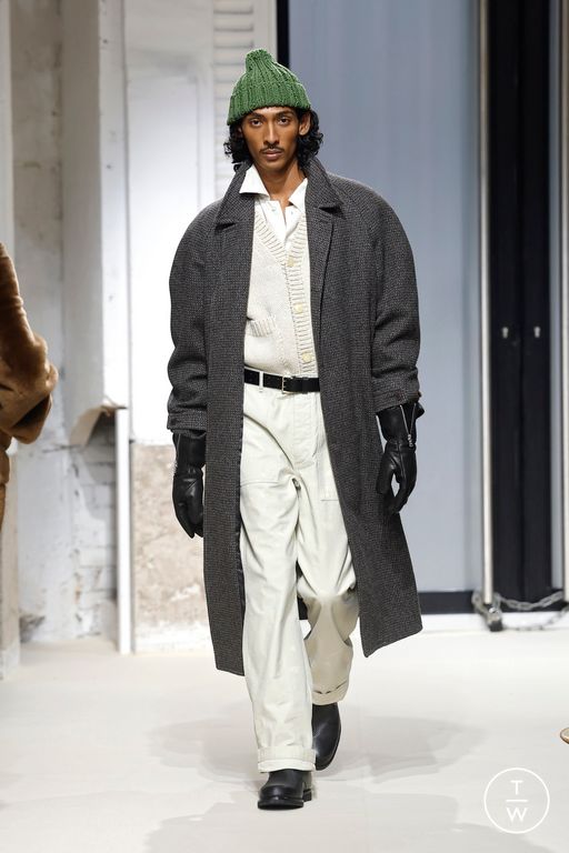 FW25 AURALEE Look 36