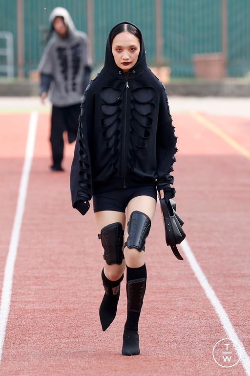 Spring/Summer 2025 AVAVAV Look 10