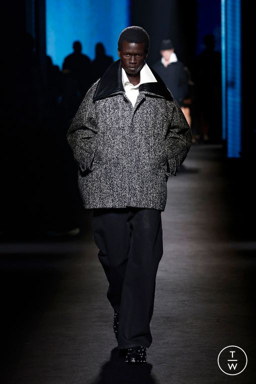 FW26 Balenciaga Look 39