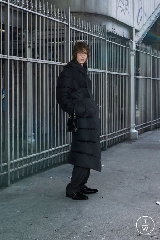 FW25 Balenciaga Look 18
