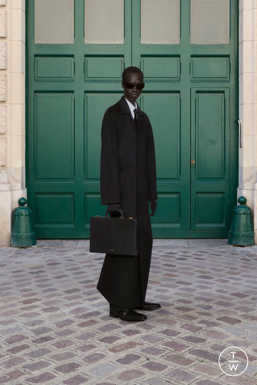 FW25 Balenciaga Look 20