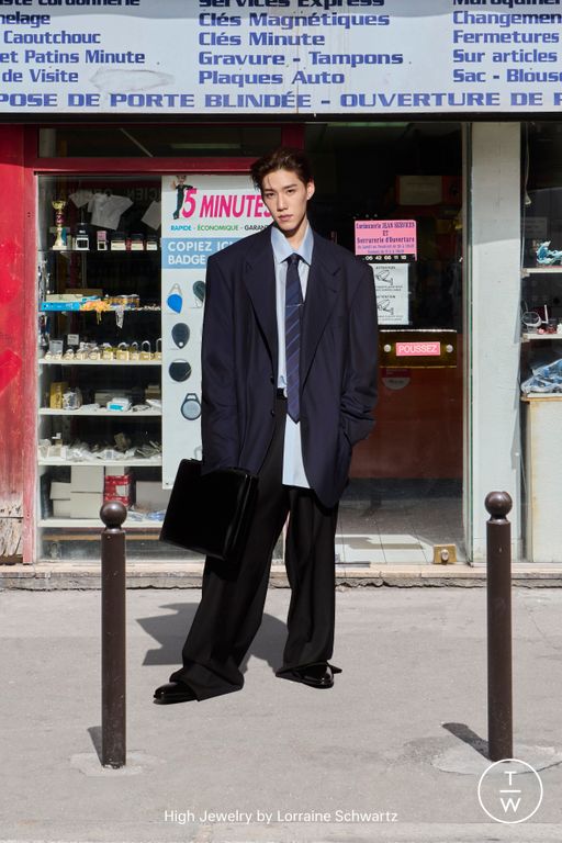FW25 Balenciaga Look 24