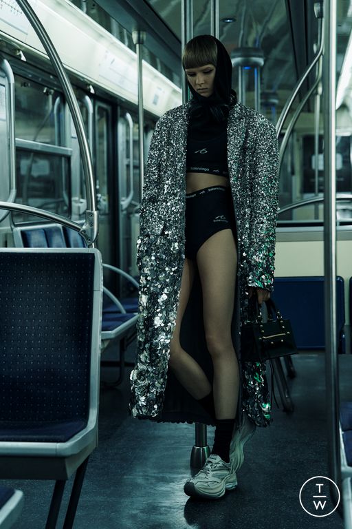 PF26 Balenciaga Look 15