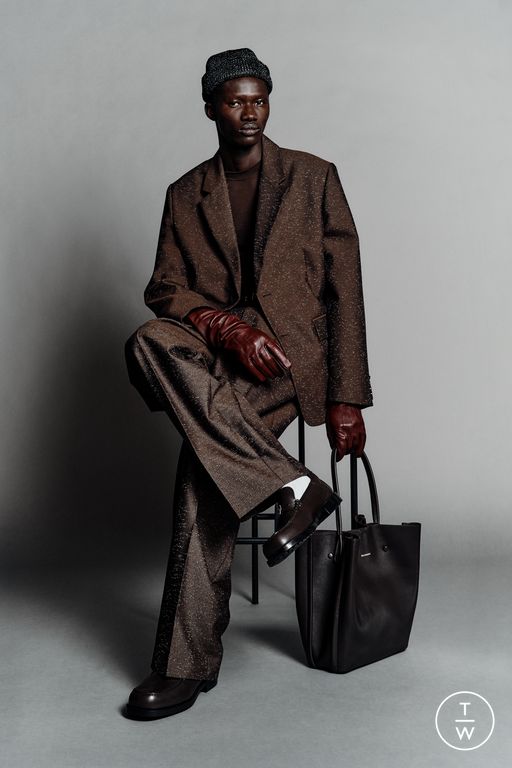 PF26 Balenciaga Look 20