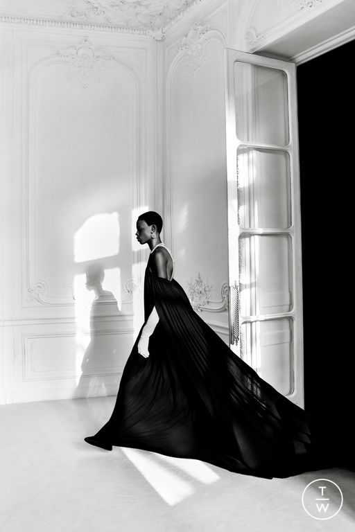 PF26 Balenciaga Look 22