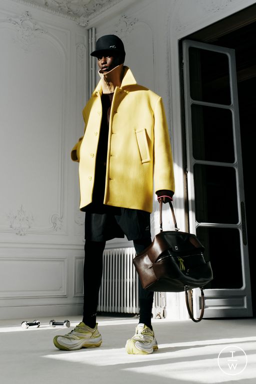 PF26 Balenciaga Look 23