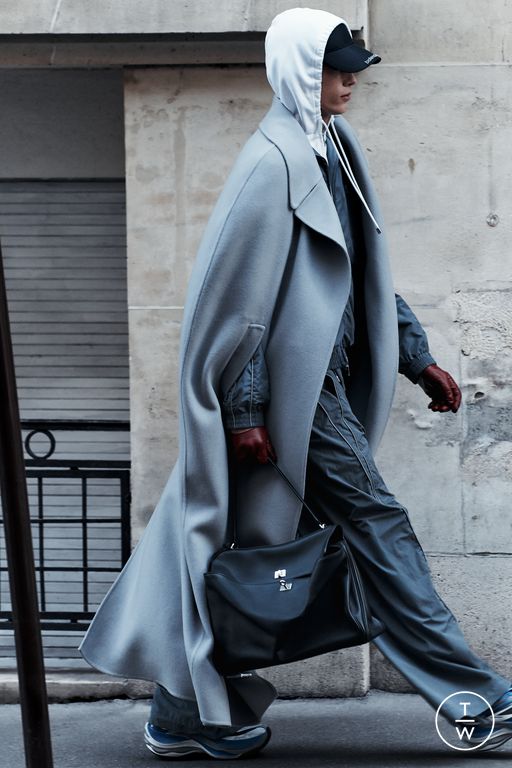 PF26 Balenciaga Look 61